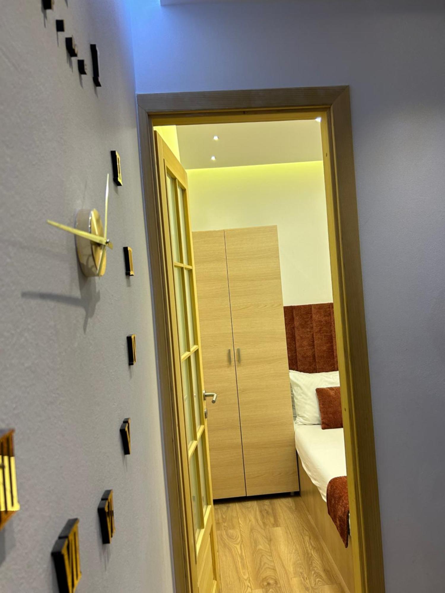 Old City Apartmani Szarajevó Szoba fotó